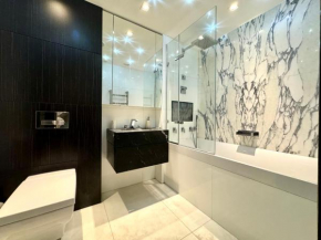 2 Bedroom Luxury Apartment High Street Kensington